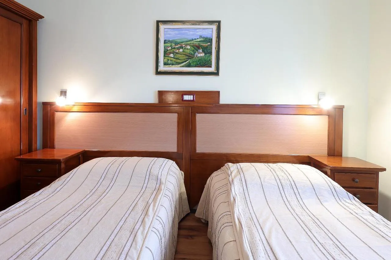 B & B Casa Rustica Dva Baladura Rooms 0*, Kanfanar Croatia