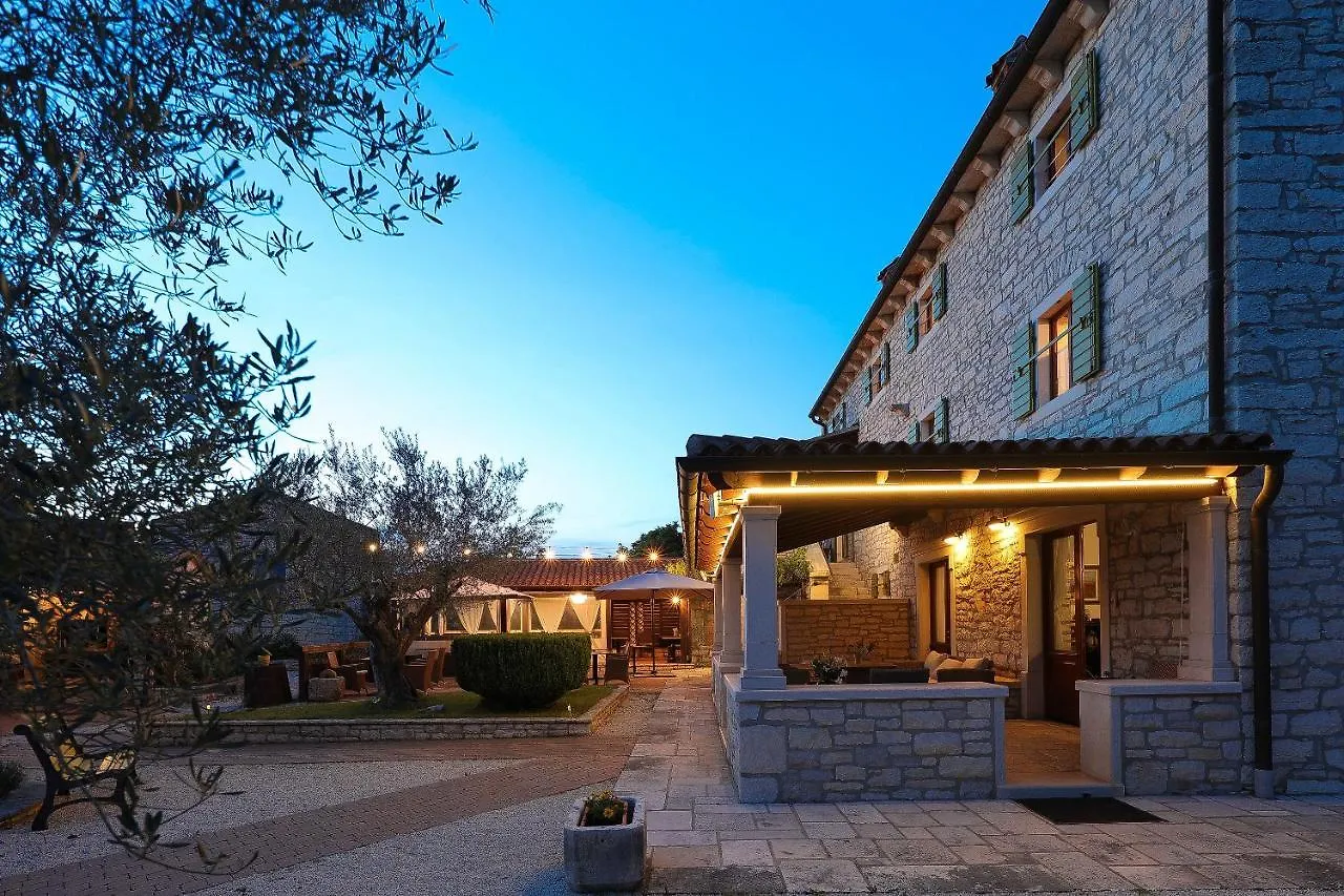 Bed & Breakfast B & B Casa Rustica Dva Baladura Rooms Kanfanar